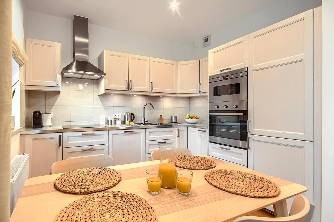 Kropla Rosy 2 Apartment Wroclaw Ngoại thất bức ảnh